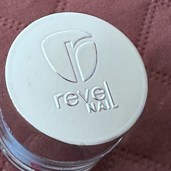 COPY - Revel Nail Ingrid  DIP POWDER 0.5 oz - Picture 4 of 6